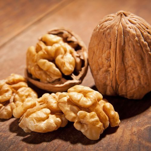 Black walnut nuts